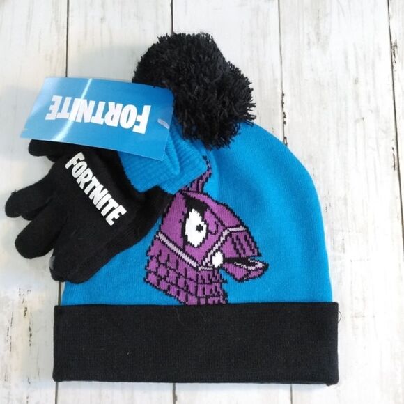 Big Boy Winter Boots&  Fortnight Hat & Gloves Set Size 4 - Picture 3 of 7